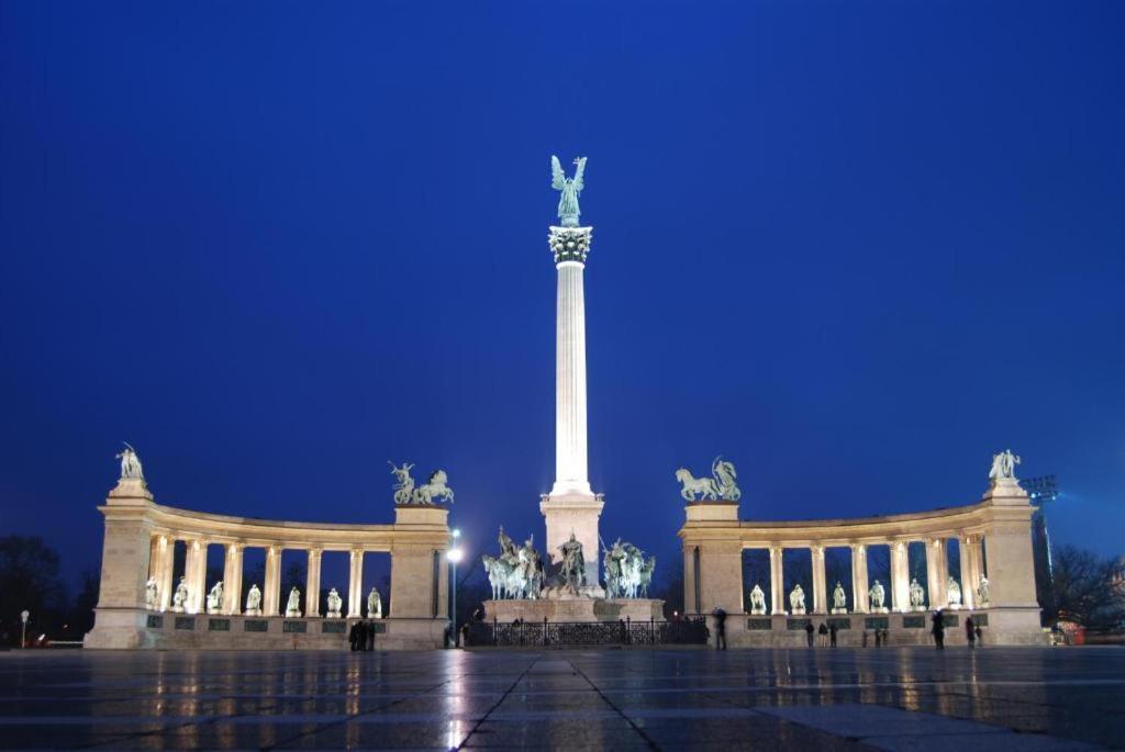 Budapest Central Port Extérieur photo